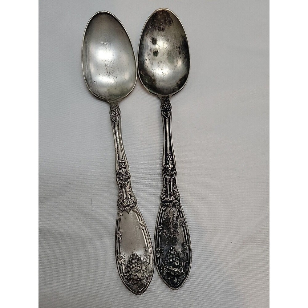 1881 Rogers Brothers A1 Silverplate La Vinge Grapes 6 In Spoon